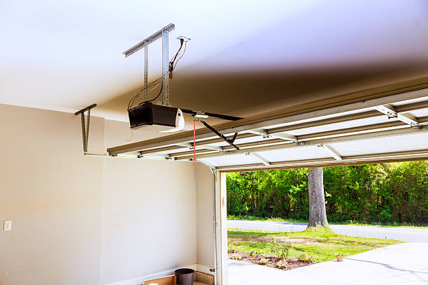 Top rated local Garage Door specialists in Georgetown, CT